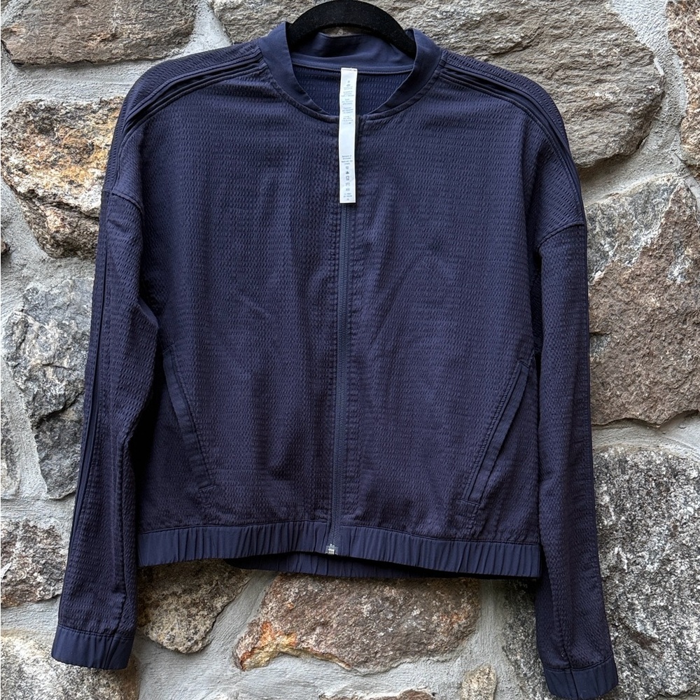 Women’s lululemon pack light bomber jacket size 8.